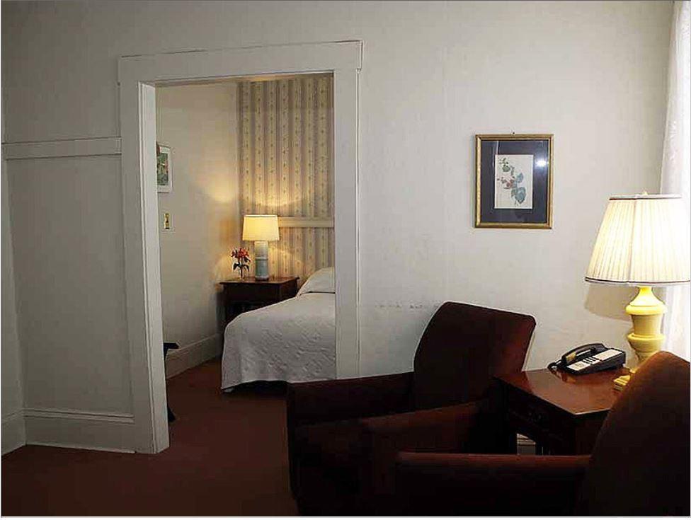 Hotel Coolidge ไวท์ริเวอร์ จังค์ชัน ภายนอก รูปภาพ